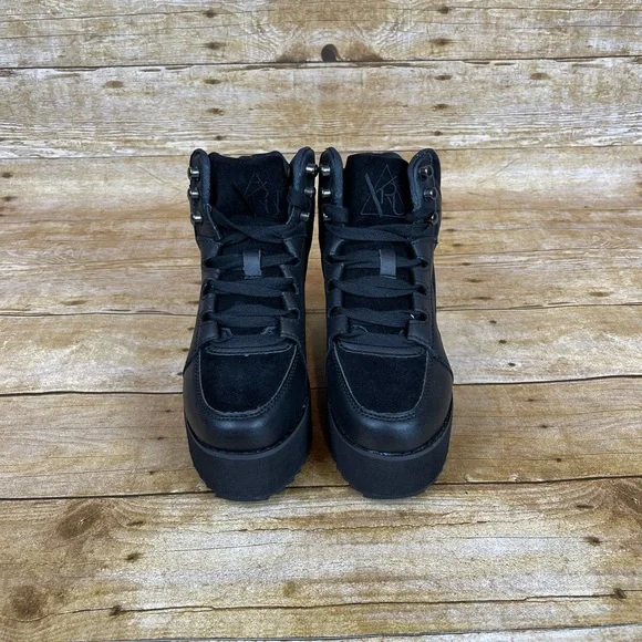 Iron Fist Black Sneakers Qozmo Low Key Shoes Boots - Picture 2 of 6